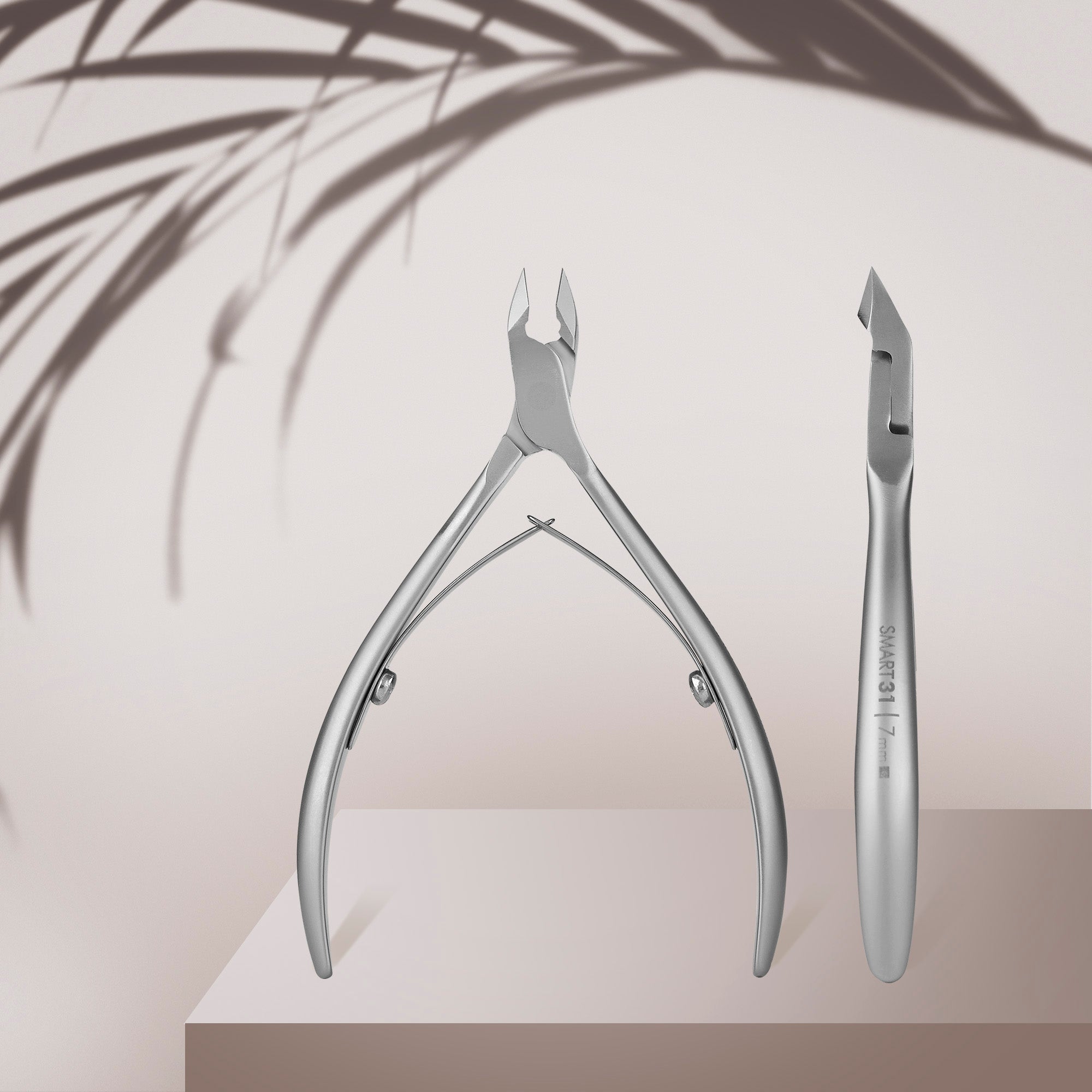 Professional cuticle nippers SMART 31