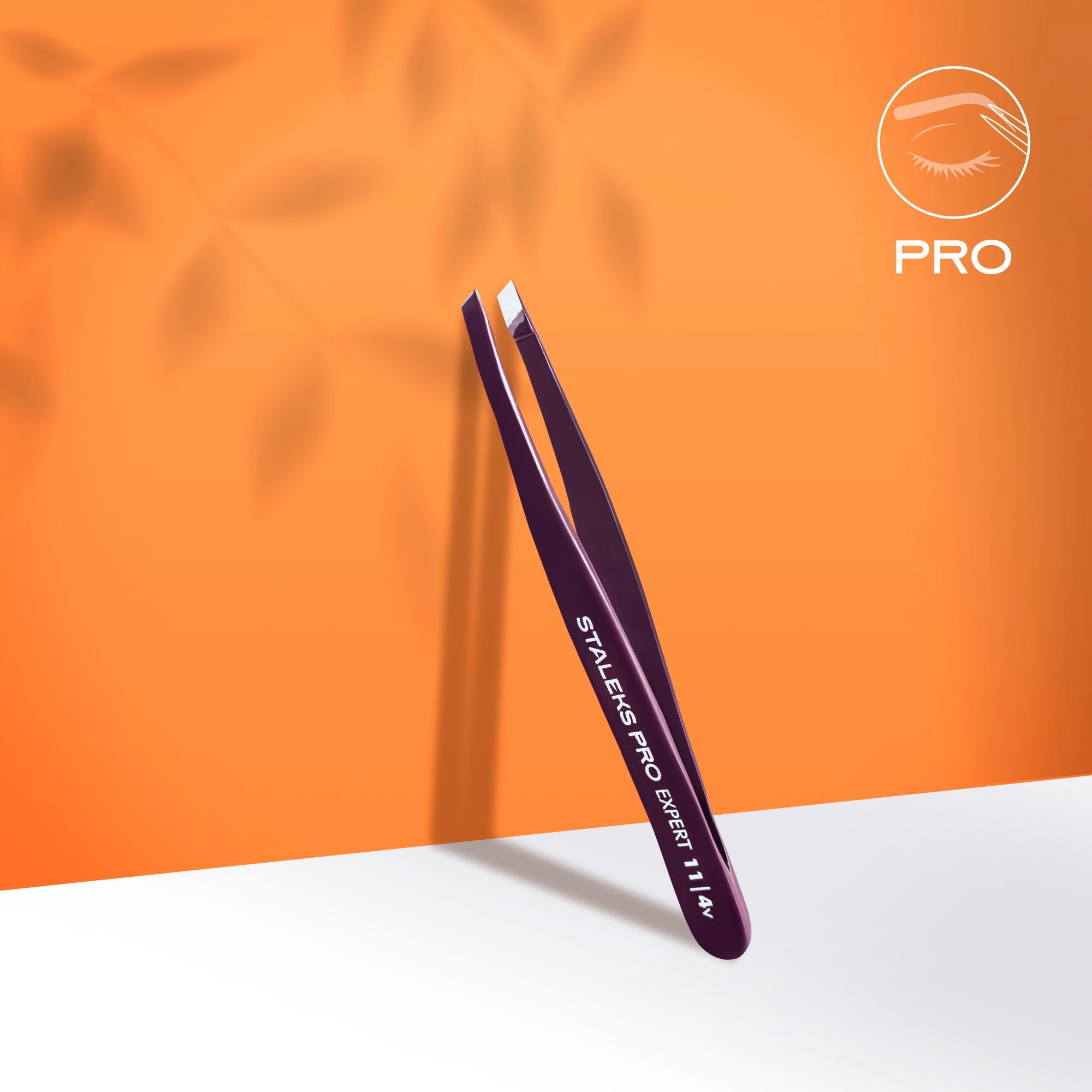 Pinza para cejas EXPERT 11 TYPE 4