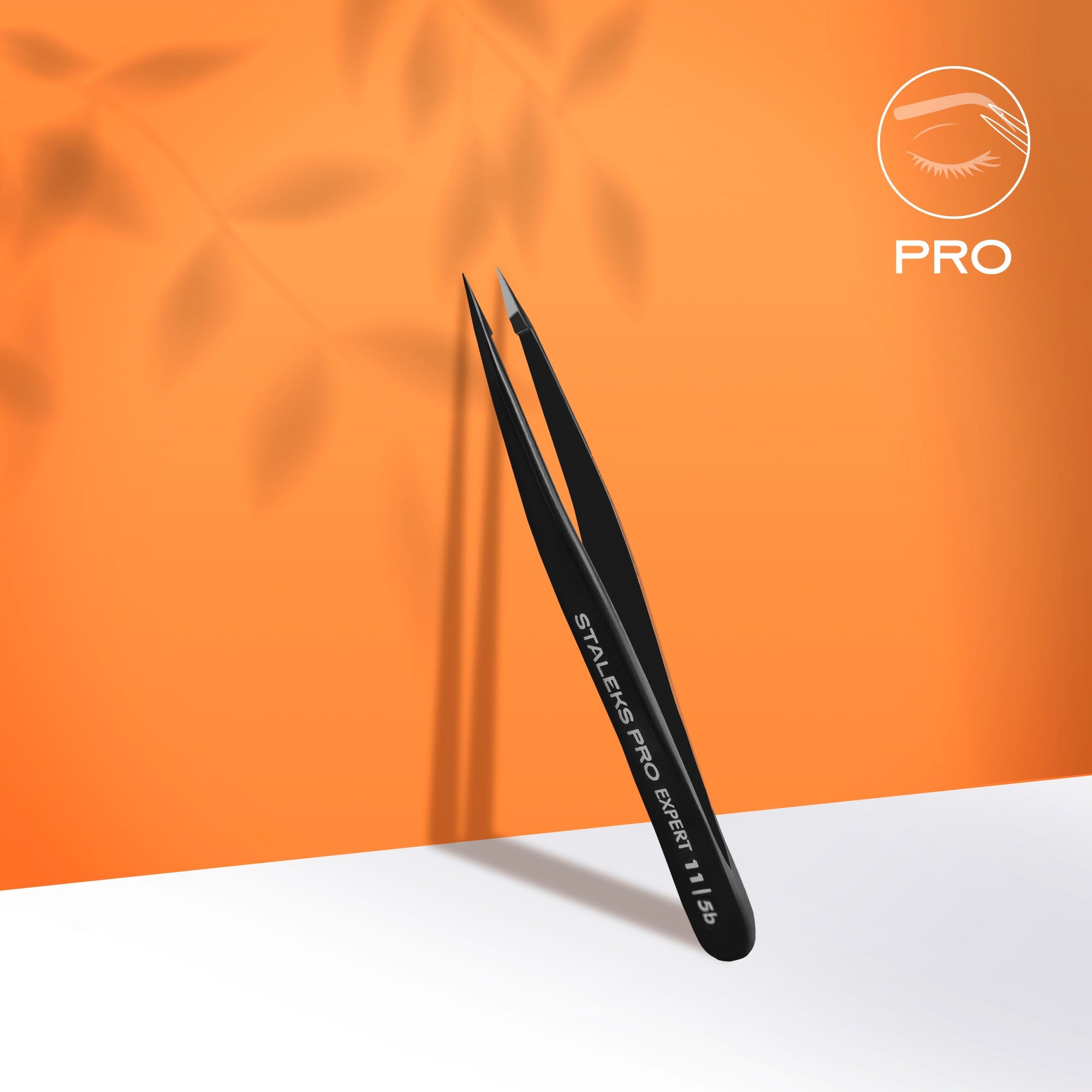 Pinza para cejas EXPERT 11 TYPE 5