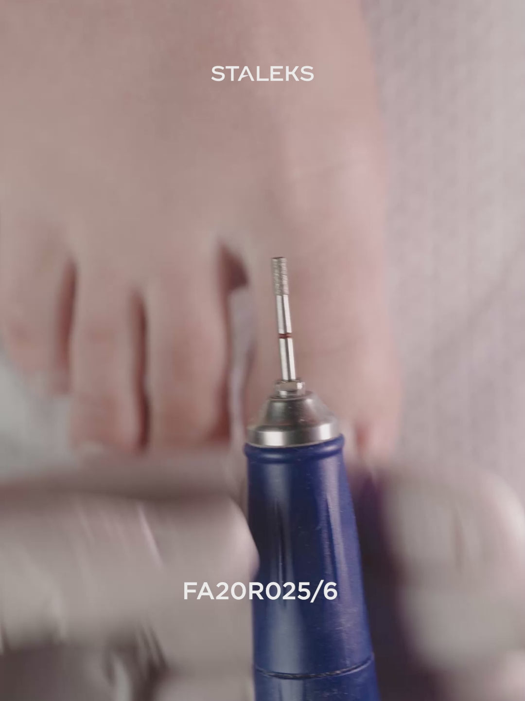 Load Video: STALEKS EXPERT Diamond nail drill bit cylinder red, head diameter 2,5 mm, working part 6 mm