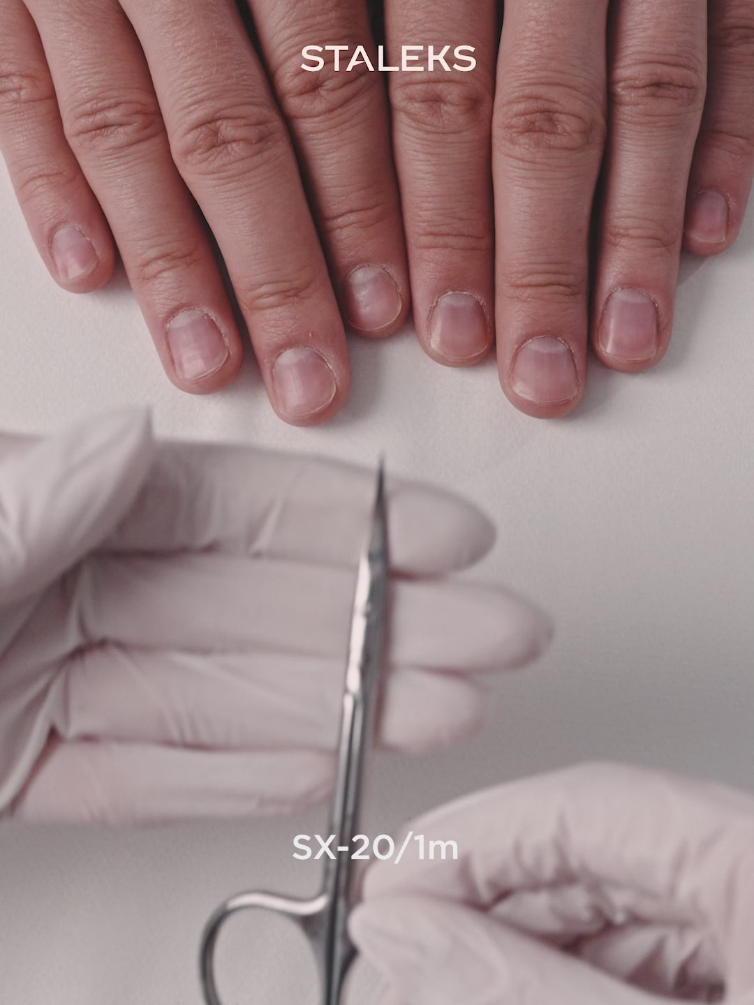 Load Video: STALEKS EXCLUSIVE 20 TYPE 1 Professional cuticle scissors